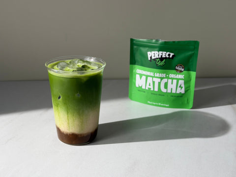 how to make a banana bread iced matcha latte - PerfectTed
