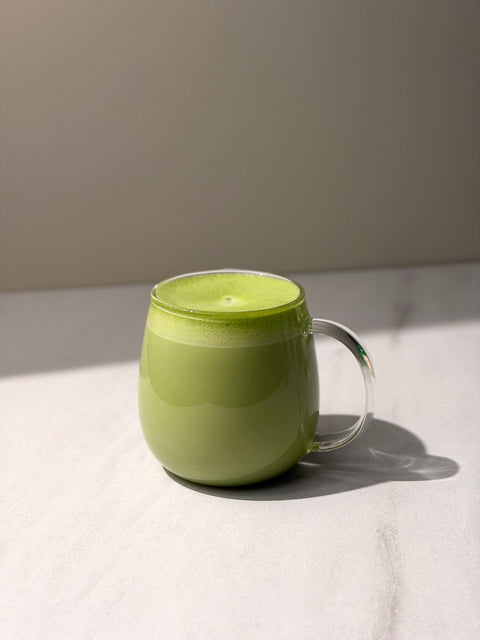 how to make a matcha latte with perfect microfoam - PerfectTed